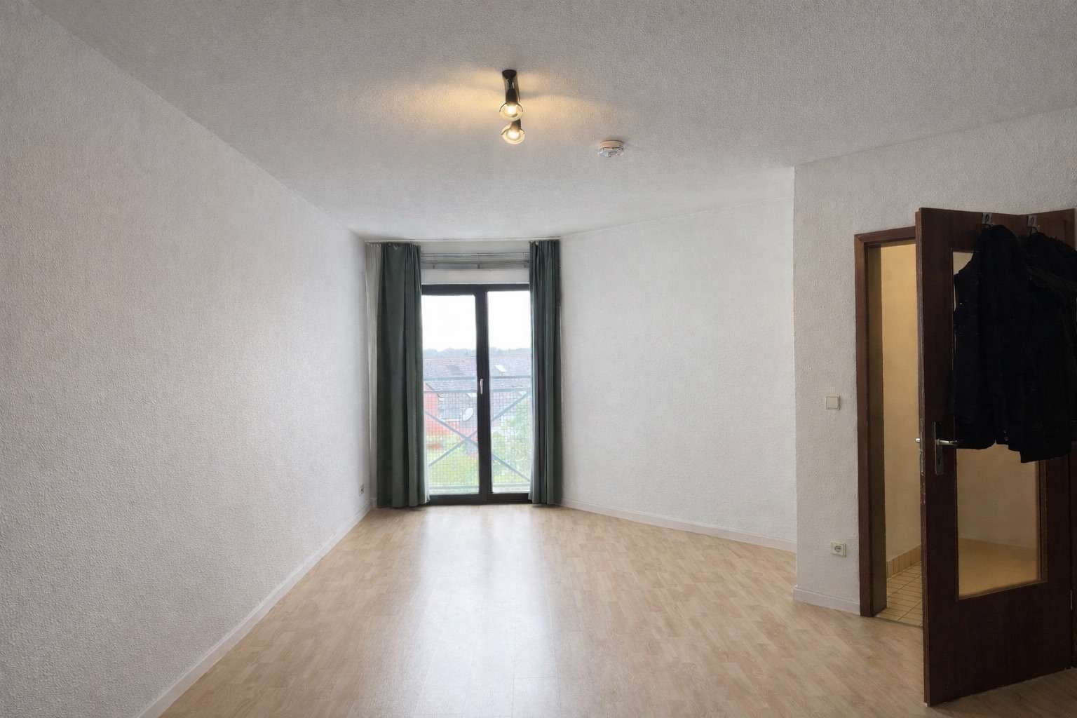 Wohn- bzw. Schlafzimmer