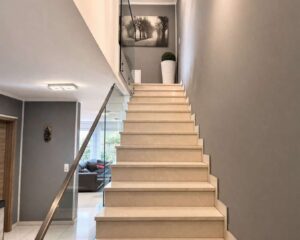 Neubau - Treppe zum OG
